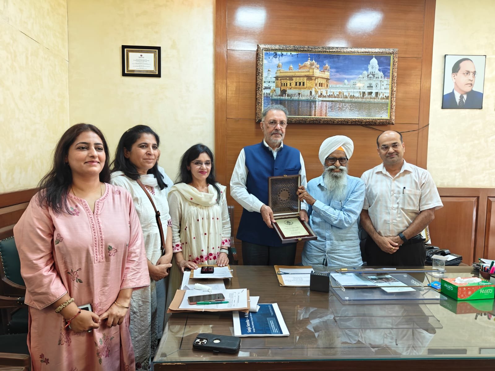 Punjab Health Minister Dr Balbir Singh Felicitated By The Kalgidhar Trust Felicitates